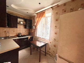 Apartament cu 2 camere, 45 m², Centru, Chișinău foto 7