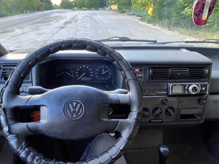 Volkswagen Transporter foto 4