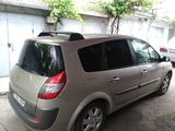 Renault Grand Scenic foto 3