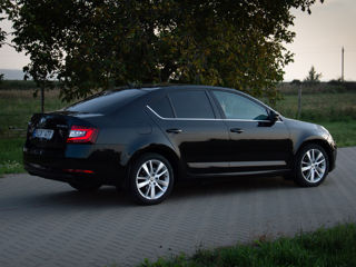 Skoda Octavia foto 2