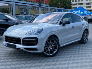 Porsche Cayenne Coupe foto 1