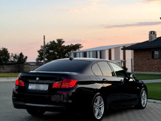 BMW 5 Series foto 1