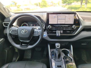 Toyota Highlander foto 9