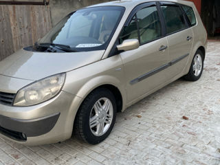 Renault Scenic foto 8