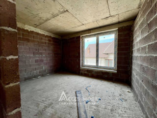 Casă în 2 nivele! Râșcani, str. Chicago, 180m2! Variantă albă! foto 2