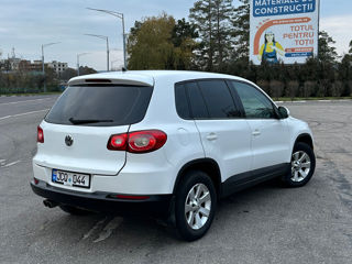 Volkswagen Tiguan foto 3