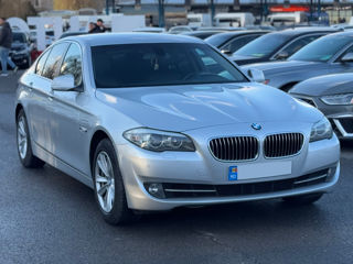 BMW 5 Series foto 5