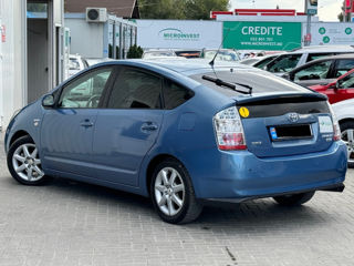 Toyota Prius foto 3