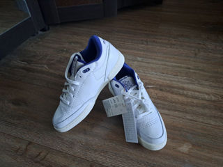 Кроссовки новые Reebok Original foto 1