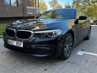 BMW 5 Series foto 2