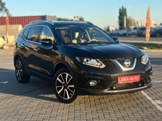 Nissan X-Trail foto 1