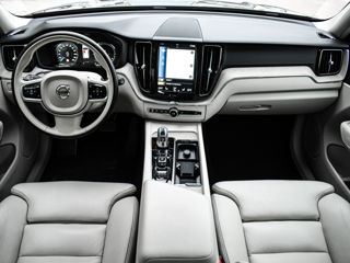 Volvo XC60 foto 12