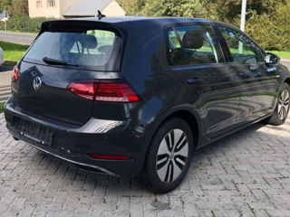 Volkswagen Golf foto 2