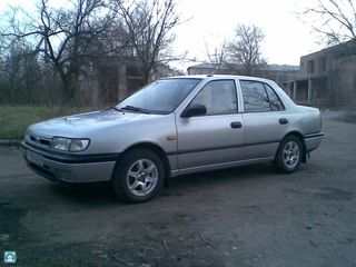 Nissan Sunny  N14  +  Доставка !!! foto 2