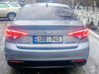 Hyundai Sonata foto 4