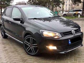 Volkswagen Polo foto 1