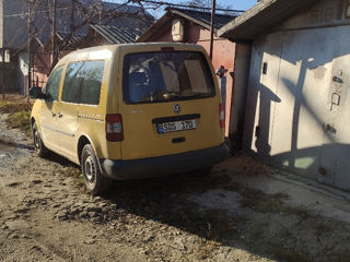 Volkswagen Caddy foto 4