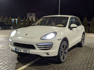 Porsche Cayenne foto 2