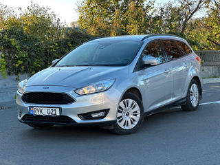 Ford Focus foto 1