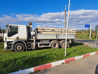 Iveco Strales foto 2