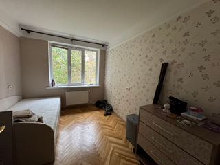 Apartament cu 3 camere, 60 m², Râșcani, Chișinău foto 2