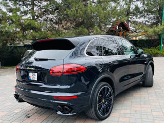 Porsche Cayenne foto 3