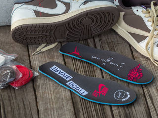 Nike Air Jordan 1 OG Low Reverse Mocha x Travis Scott foto 4