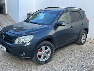 Toyota Rav 4 foto 2