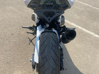 Kawasaki Z800 foto 5