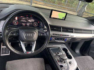 Audi Q7 foto 2