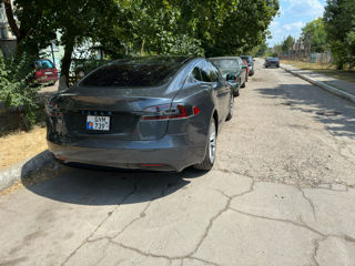 Tesla Model S foto 6