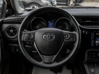 Toyota Auris foto 10