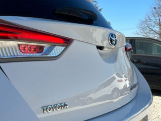 Toyota Auris foto 6