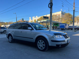 Volkswagen Passat foto 6