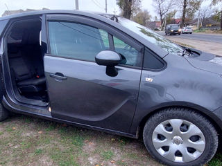 Opel Meriva foto 8