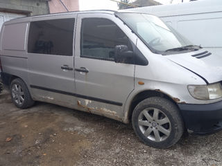 Mercedes Vito foto 2