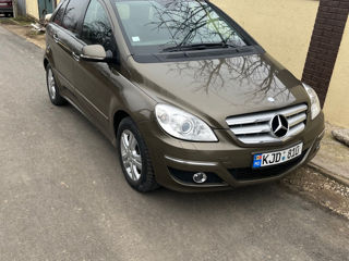 Mercedes B-Class