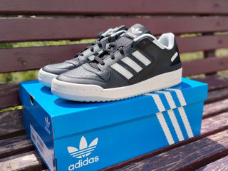 Adidas Forum Low CL foto 2