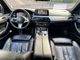 BMW 5 Series foto 5