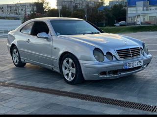 Mercedes CLK-Class foto 9