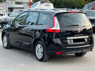 Renault Grand Scenic foto 3