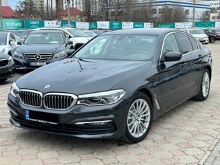 BMW 5 Series foto 1