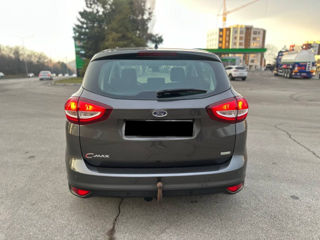 Ford C-Max foto 10