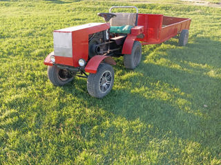 Mini tractor cu remorca și freza foto 0