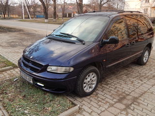 Chrysler Voyager foto 8