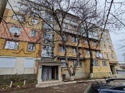 3-х комнатная квартира, 69 м², Центр, Страшены