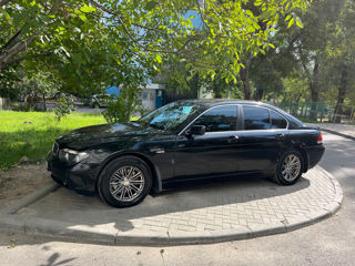 BMW 7 Series foto 1