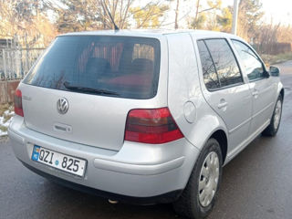 Volkswagen Golf foto 7