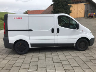 Opel Vivaro foto 3