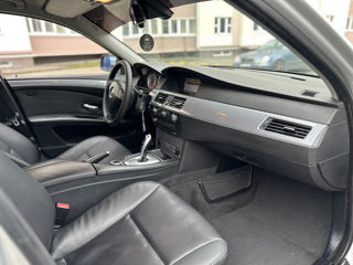 BMW 5 Series foto 16